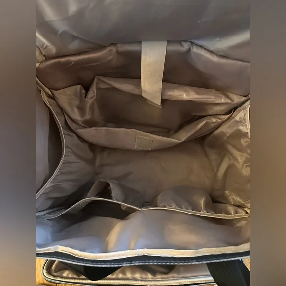 Rolling Travel Duffel Bag with Wheels & Telescoping Handle - Picture 4 of 16